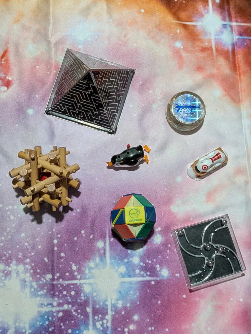 Lot Of Puzzles And Desk Toys